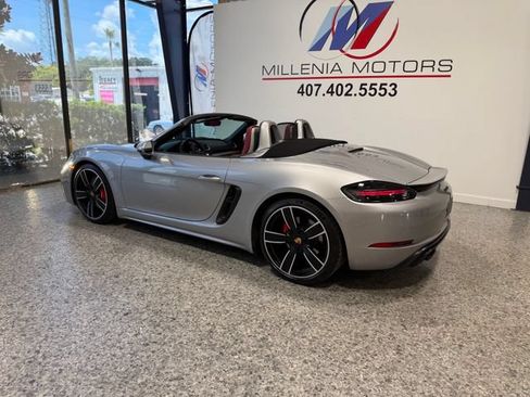 Used 2023 Porsche 718 Boxster GTS RWD image 2