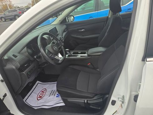 Used 2023 Nissan Sentra SV image 6