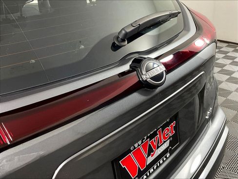 Used 2024 Nissan Kicks SR FWD image 24