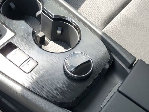 New 2026 Nissan Rogue SV AWD/4WD image 33