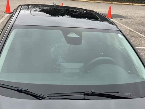 Used 2025 Honda Accord SE image 7