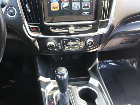 Used 2019 Chevrolet Traverse LT AWD/4WD image 31