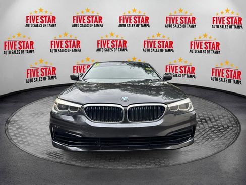 Used 2019 BMW 530e image 2