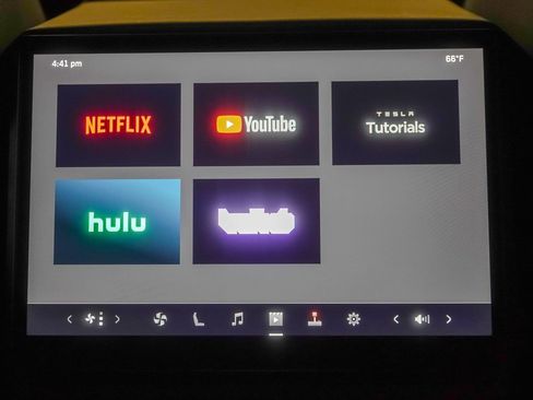 Used 2025 Tesla Cybertruck AWD Crew Cab image 42