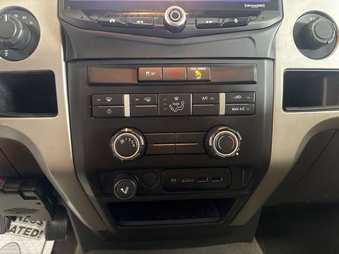 Used 2011 Ford F150 XLT w/ XLT Convenience Pkg AWD/4WD image 17