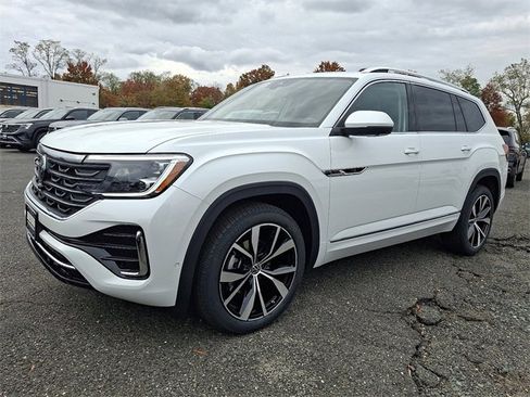 New 2026 Volkswagen Atlas SEL Premium R-Line image 2