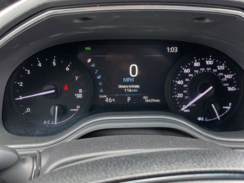 Used 2022 Toyota Avalon XLE image 7