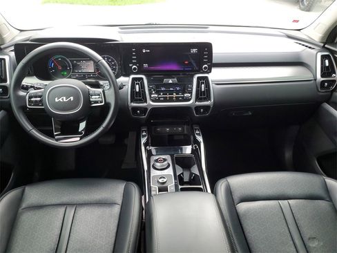Used 2022 Kia Sorento SX w/ Panoramic Sunroof Package image 15