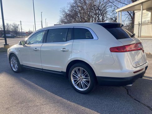 Used 2016 Lincoln MKT AWD w/ Equipment Group 201A image 8