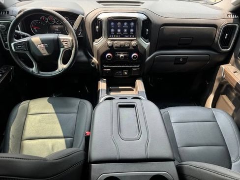 Certified 2021 Chevrolet Silverado 1500 LT Trail Boss w/ Convenience Package II AWD/4WD image 11