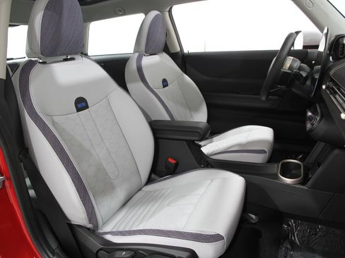 Certified 2025 MINI Cooper S image 16