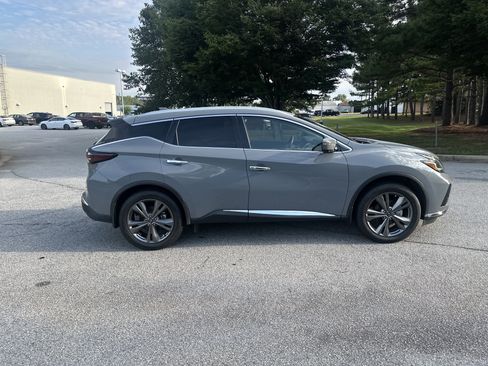 Used 2023 Nissan Murano Platinum w/ Cargo Package FWD image 4