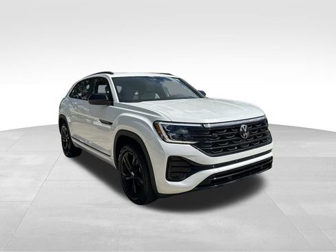 New 2026 Volkswagen Atlas Cross Sport SEL R-Line image 2