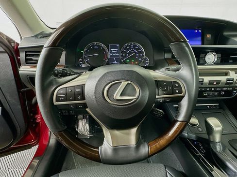 Used 2018 Lexus ES 350 w/ Premier Package FWD image 13