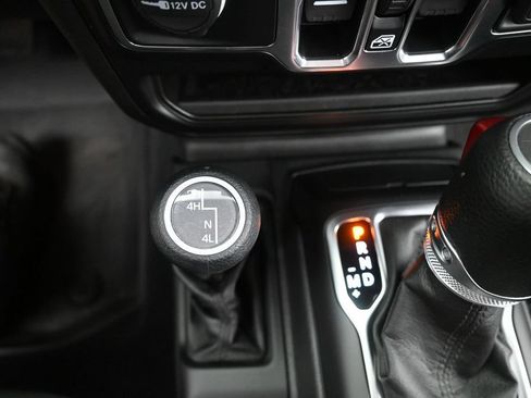 Used 2021 Jeep Wrangler Unlimited Sport AWD/4WD image 30