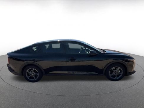 Used 2025 Kia K4 FWD image 16