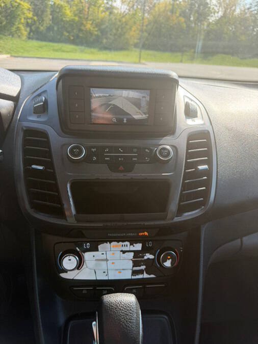Used 2020 Ford Transit Connect XL FWD image 24