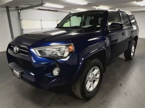 Used 2020 Toyota 4Runner SR5 image 4