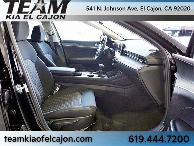 New 2026 Kia K5 LXS FWD image 14