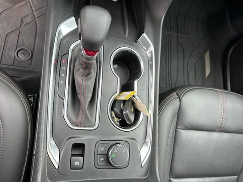 Used 2023 Chevrolet Traverse RS w/ LPO, Floor Liner Package AWD/4WD image 19