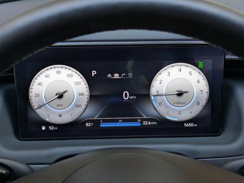 Certified 2024 Hyundai Santa Cruz Limited image 24