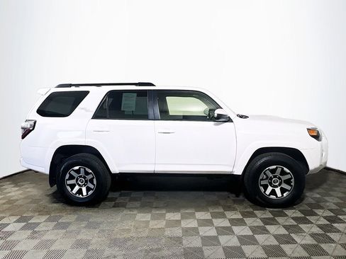 Certified 2024 Toyota 4Runner TRD Off-Road AWD/4WD image 9
