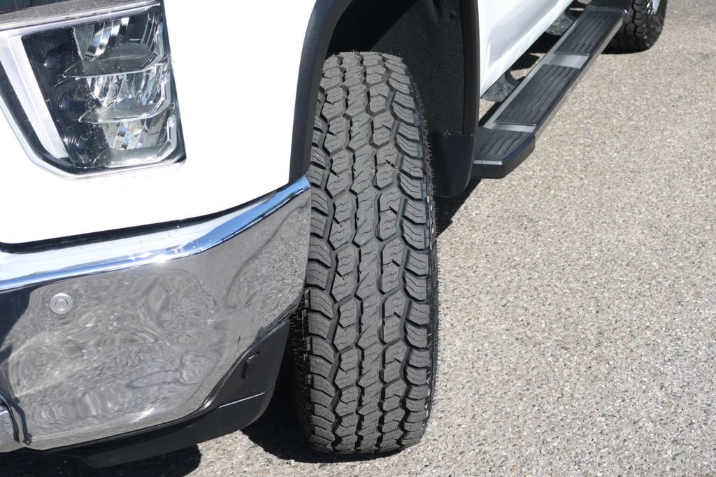 Used 2022 Chevrolet Silverado 2500 LTZ w/ Safety Package AWD/4WD image 52