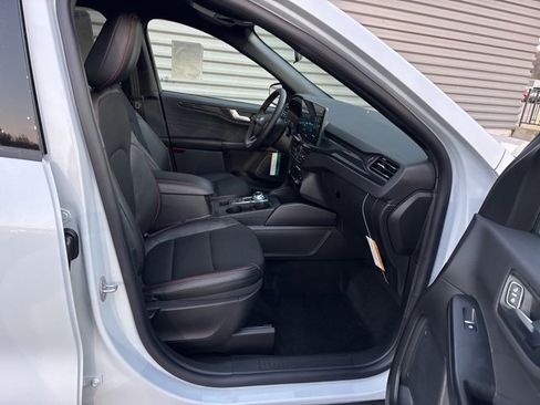 New 2025 Ford Escape ST-Line w/ Equipment Group 301A image 35