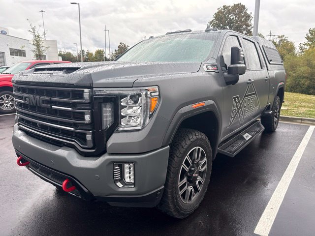 Used 2023 GMC Sierra 2500 AT4 w/ AT4 Preferred Package AWD/4WD image 3