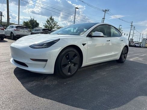 Used 2021 Tesla Model 3 Long Range AWD/4WD image 10