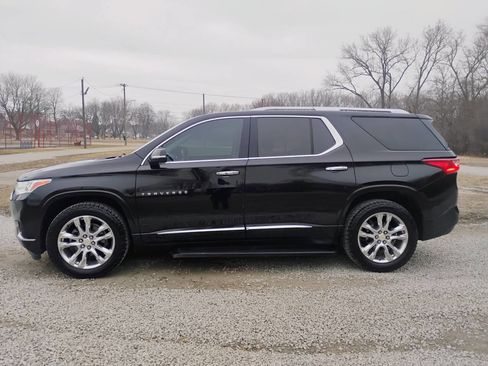 Used 2018 Chevrolet Traverse High Country image 4