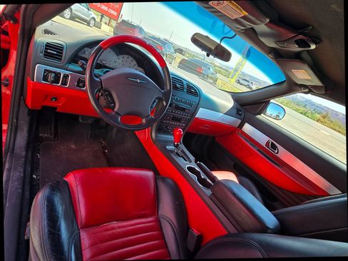 Used 2002 Ford Thunderbird RWD image 8