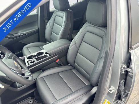 New 2026 Chevrolet Equinox LT FWD image 11