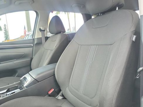 Certified 2024 Hyundai Tucson SEL FWD image 16