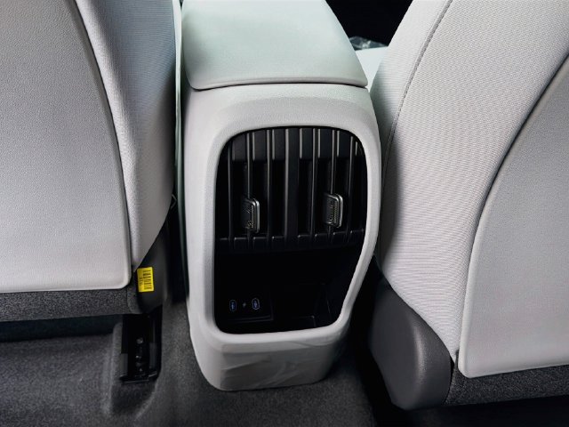 New 2027 Hyundai Kona SEL Sport FWD image 25