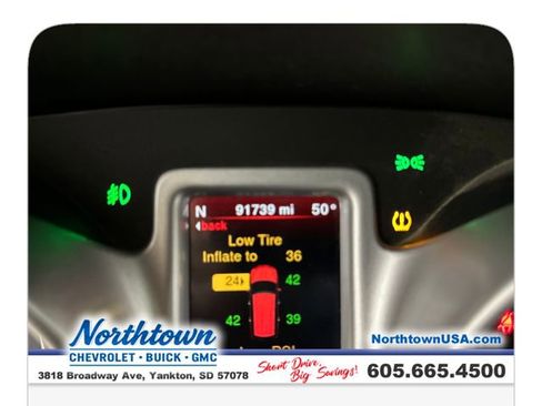 Used 2017 Dodge Journey Crossroad FWD image 16