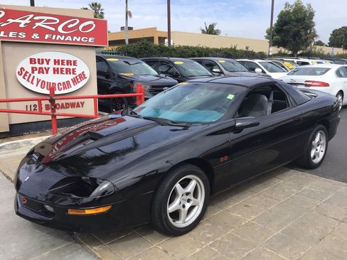 Used 1996 Chevrolet Camaro Z28 image 4