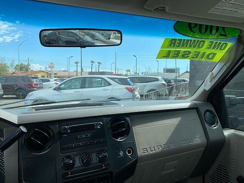 Used 2009 Ford F250 XL image 14