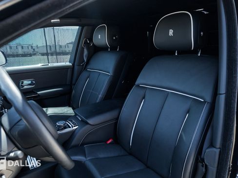 Used 2023 Rolls-Royce Phantom Extended Wheelbase RWD image 25