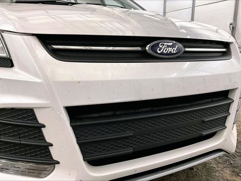 Used 2015 Ford Escape SE w/ Equipment Group 201A AWD/4WD image 29