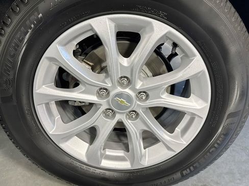 Used 2021 Chevrolet Equinox LS w/ LS Convenience Package FWD image 30