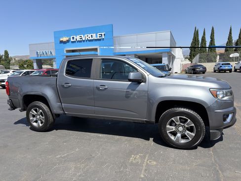 Used 2020 Chevrolet Colorado Z71 AWD/4WD image 9