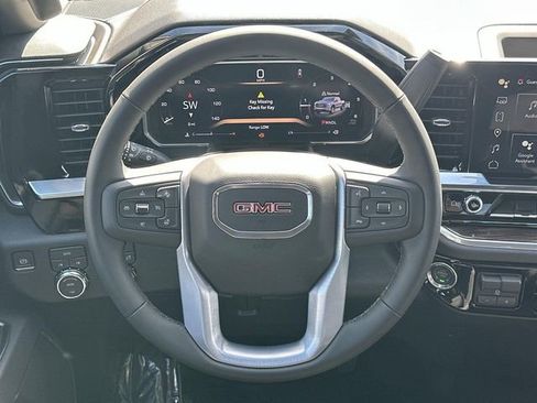 New 2026 GMC Sierra 1500 Elevation image 8