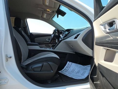 Used 2016 GMC Terrain SLE FWD image 29