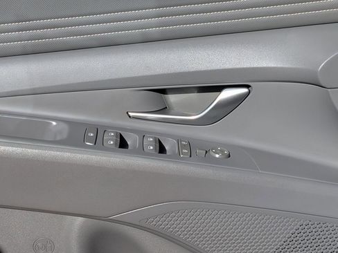 Certified 2024 Hyundai Elantra SEL w/ Convenience Package image 14