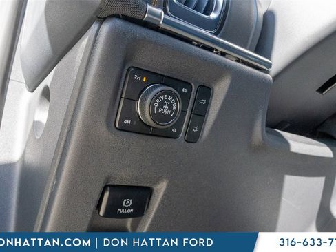 Used 2025 Ford Expedition Tremor image 17