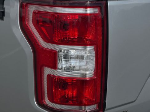 Used 2019 Ford F150 XLT AWD/4WD image 21