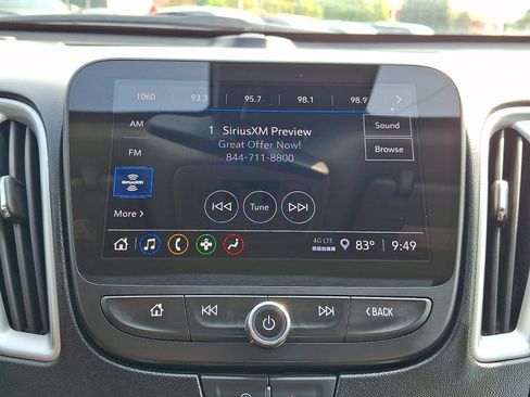 Used 2024 Chevrolet Malibu LT FWD image 16