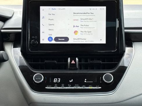 Used 2024 Toyota Corolla LE image 12