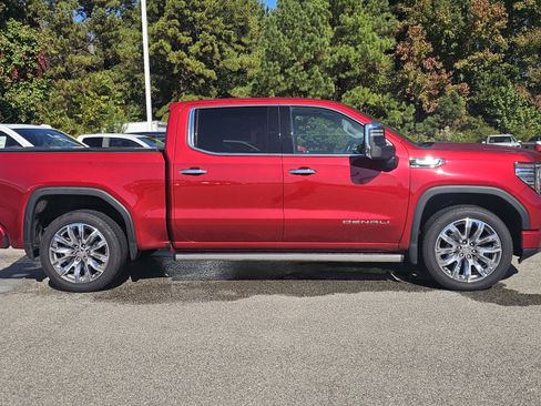Used 2024 GMC Sierra 1500 Denali w/ Denali Reserve Package image 3